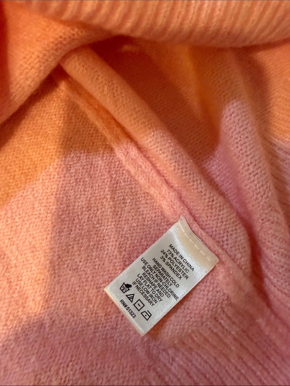 #490. 🪷 Pink heart sweater. - Picture 6 of 8